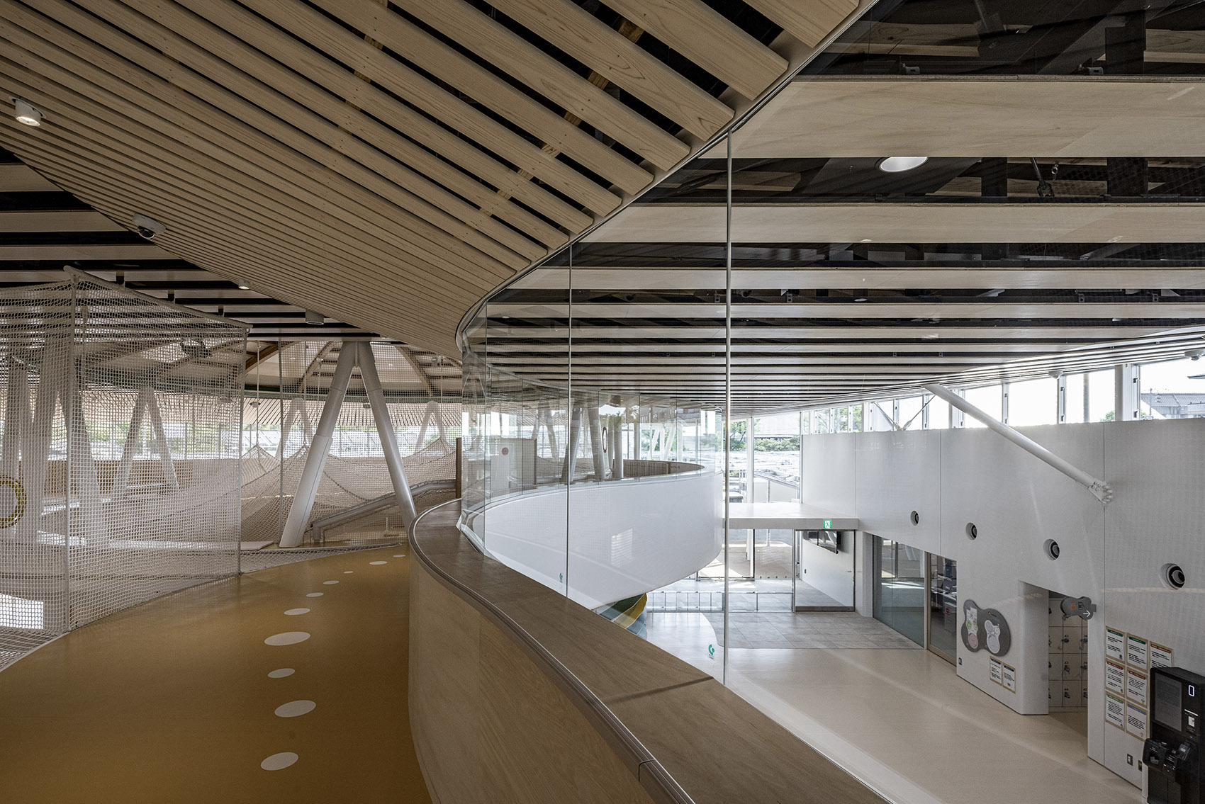 tsunami city indoor play facility by mikami