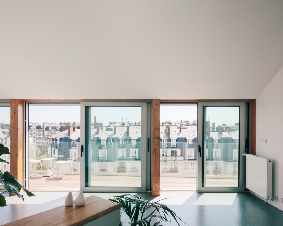 105 Boulevard Poniatowski 12 social housing 1 business premises by MARS Architectes
