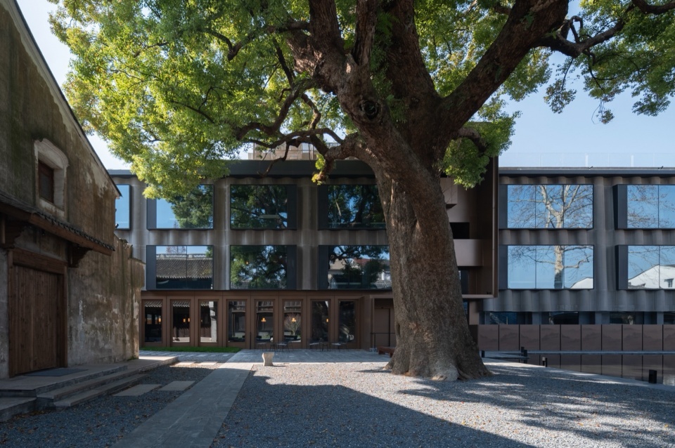 Ink Imprint Fuchengyin Boutique Hotel by LYCS Architecture