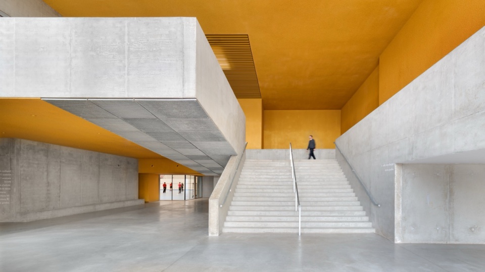 SPOT Multipurpose Sports Centre in Thionville by Dominique Coulon Associes