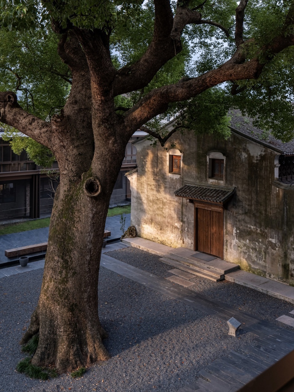 Ink Imprint Fuchengyin Boutique Hotel by LYCS Architecture