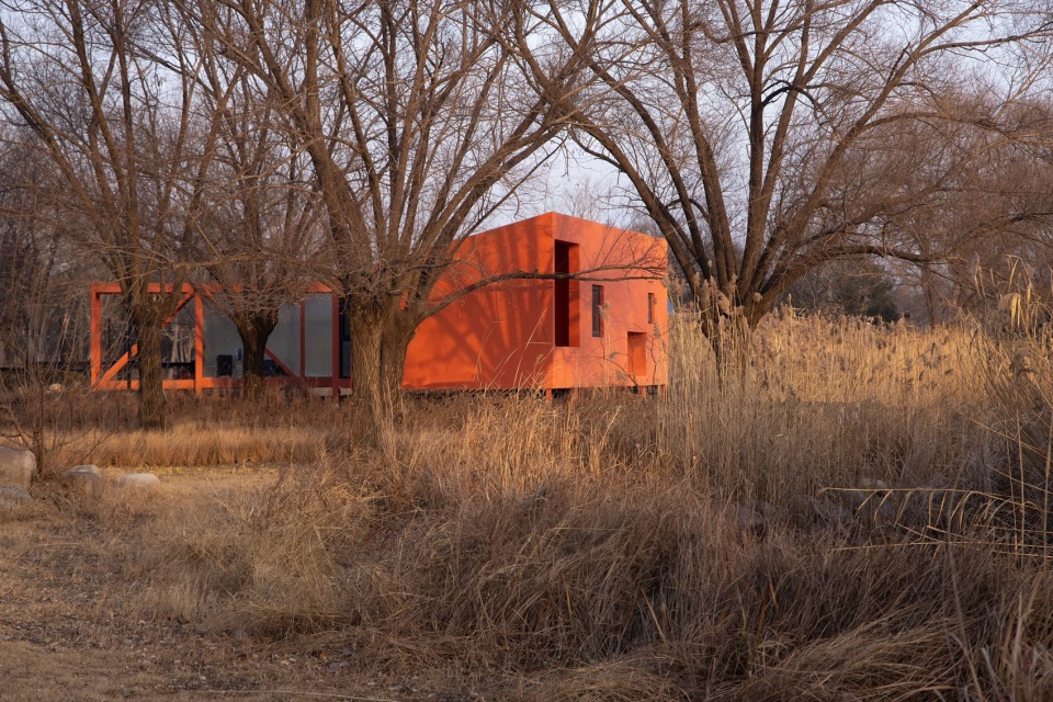 Red Bridge Cabin Wild Home by Wiki World Advanced Architecture Lab