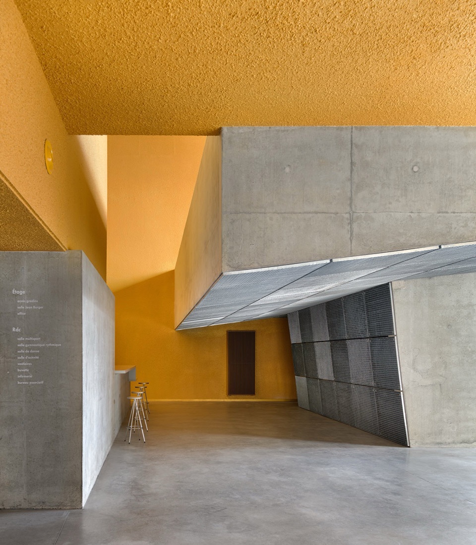 SPOT Multipurpose Sports Centre in Thionville by Dominique Coulon Associes