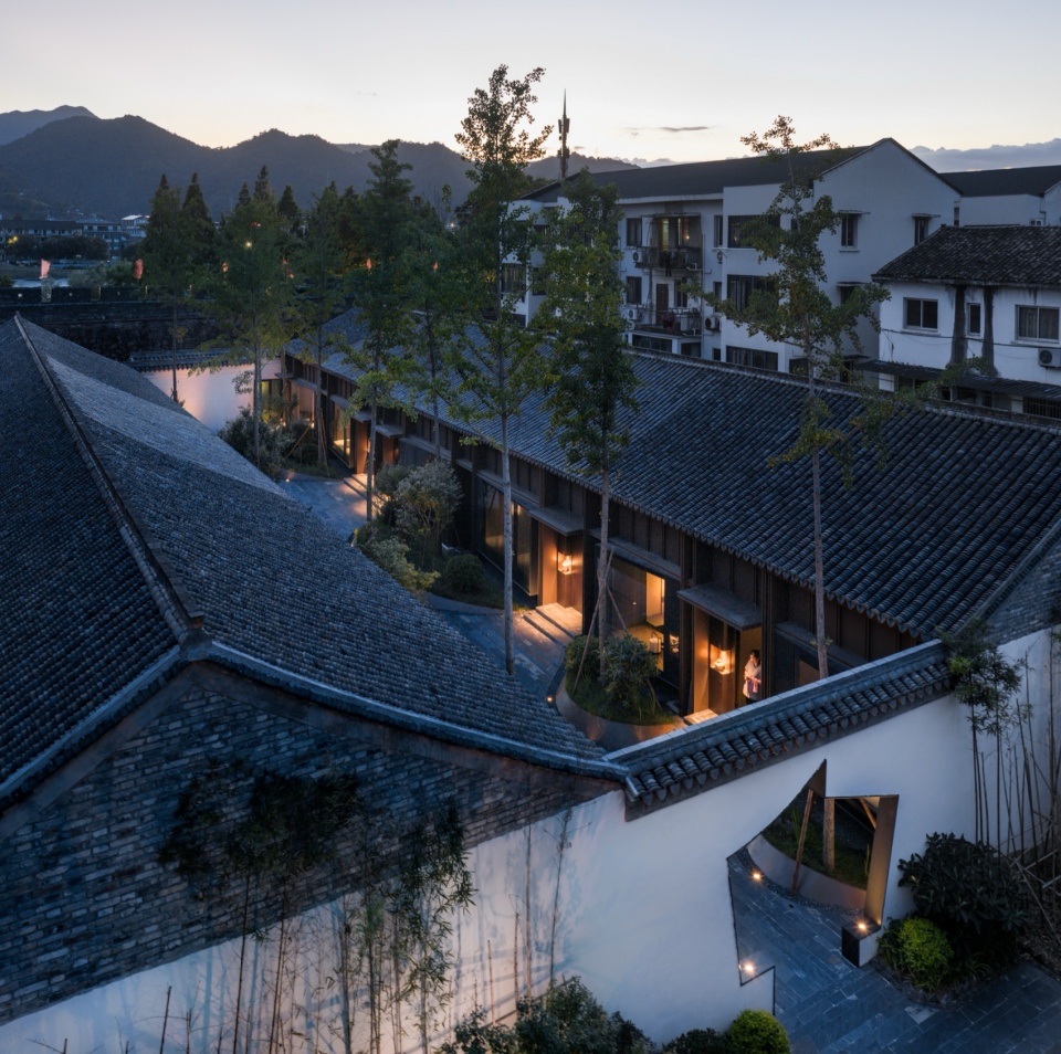 Ink Imprint Fuchengyin Boutique Hotel by LYCS Architecture