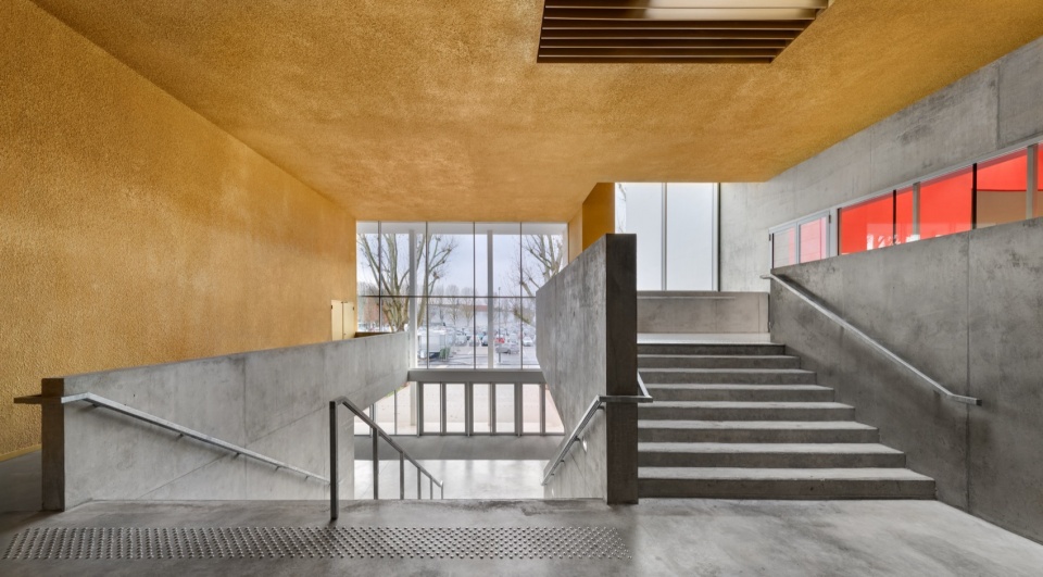 SPOT Multipurpose Sports Centre in Thionville by Dominique Coulon Associes
