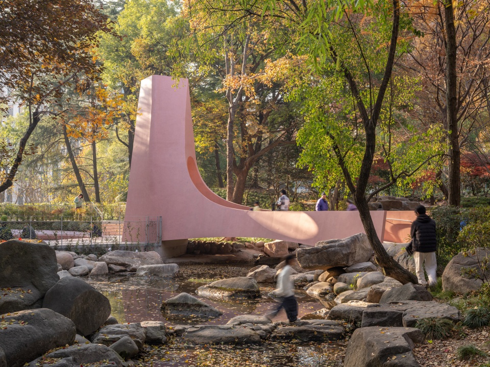 bridge of happiness by hcch studio