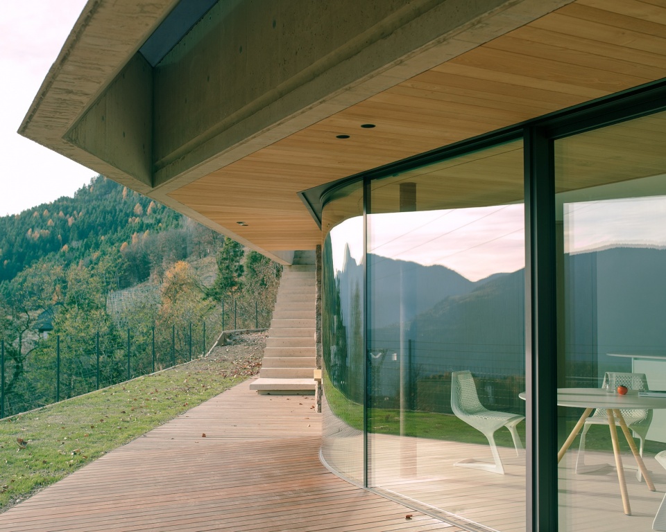 casa conte by messner architects