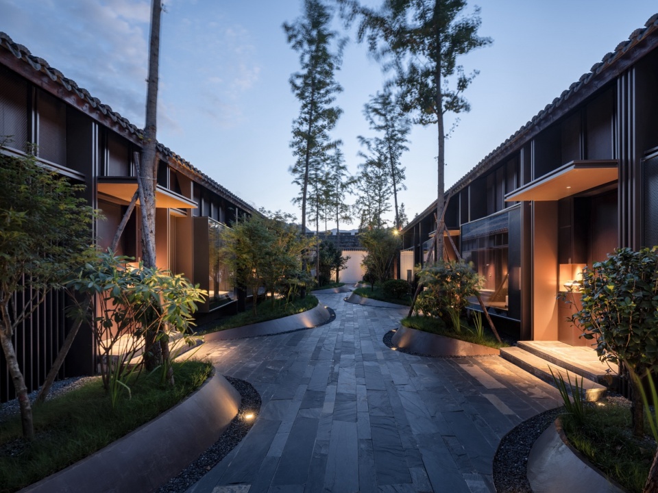 Ink Imprint Fuchengyin Boutique Hotel by LYCS Architecture