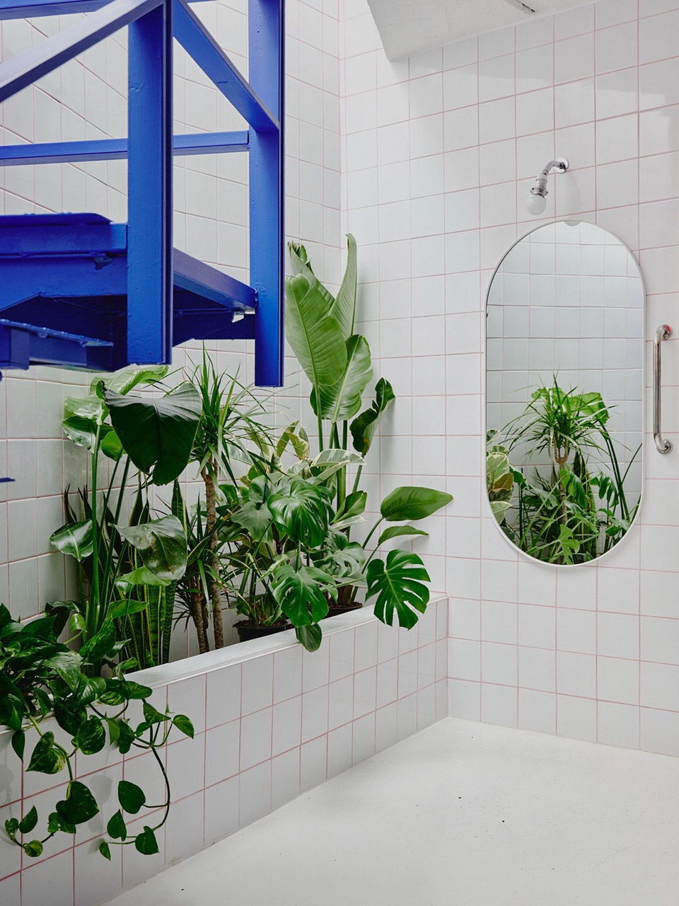 Sornells 21 by TOT Studio Paloma Bau Estudio