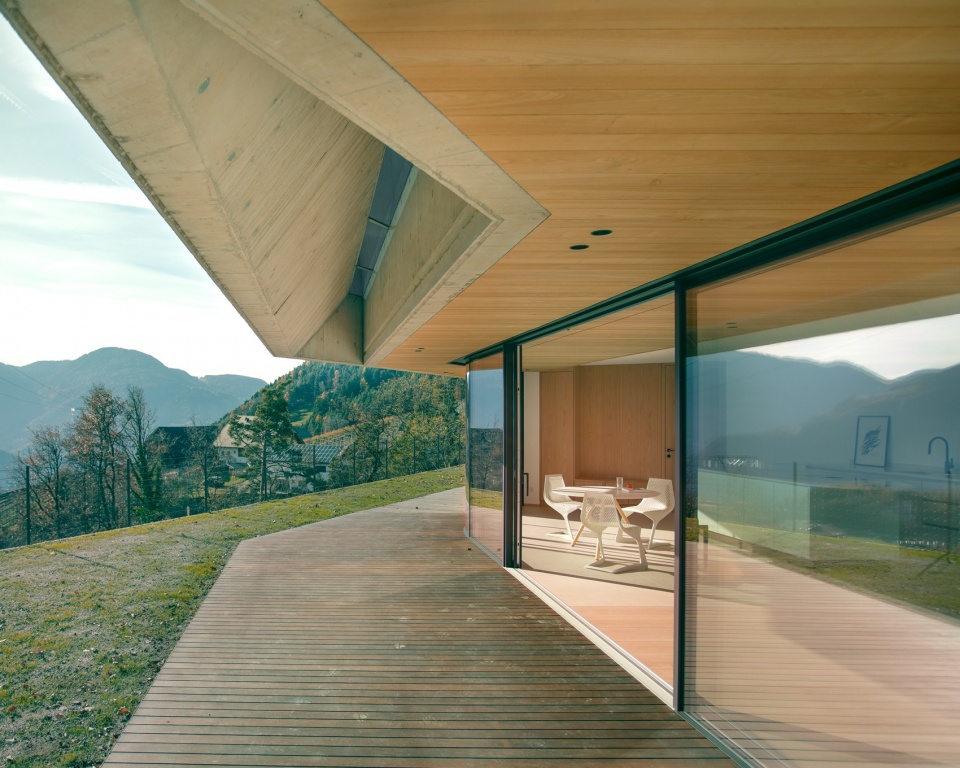 casa conte by messner architects