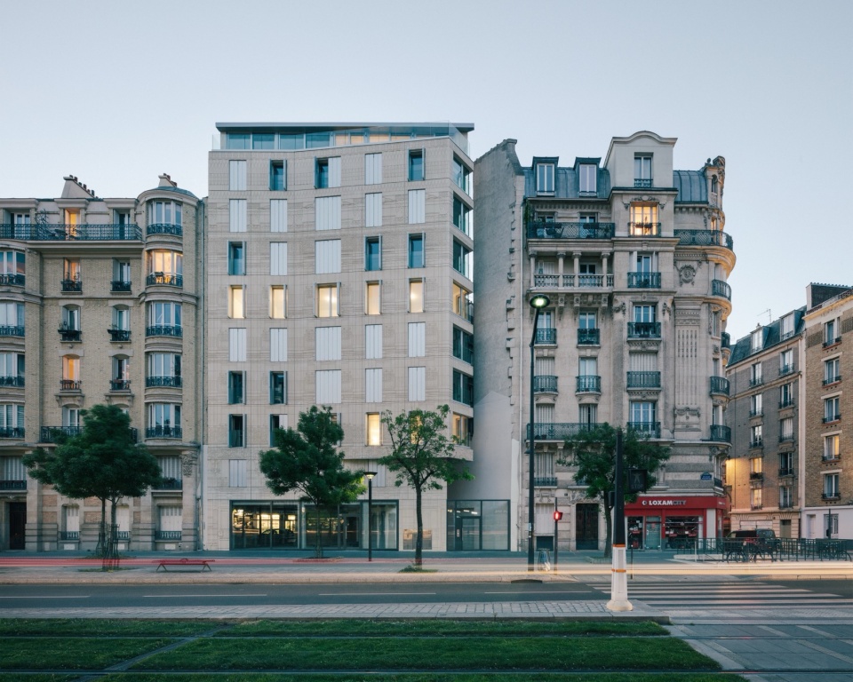 105 Boulevard Poniatowski 12 social housing 1 business premises by MARS Architectes