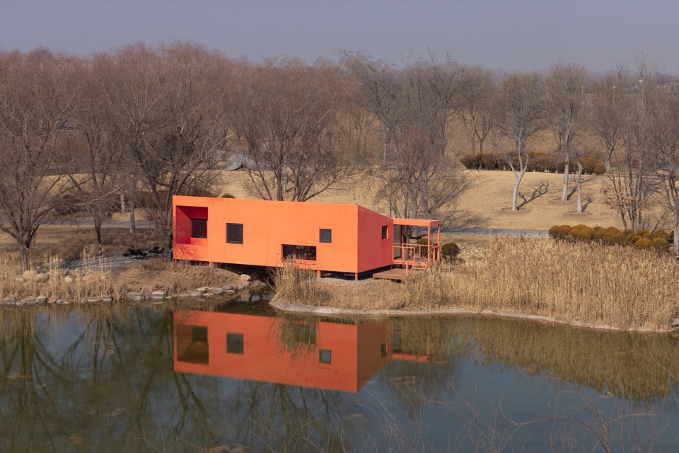 Red Bridge Cabin Wild Home by Wiki World Advanced Architecture Lab