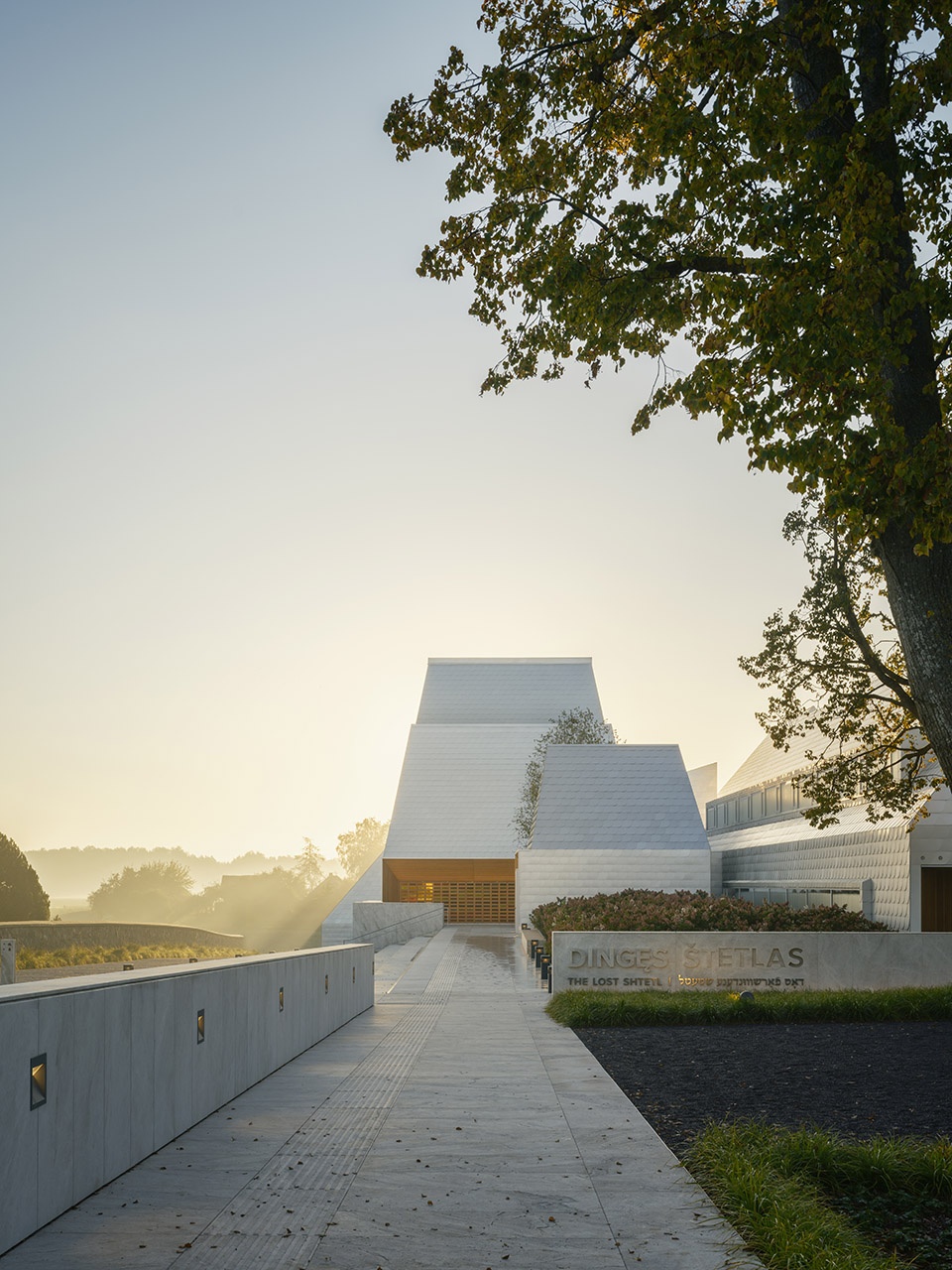 the lost shtetl jewish museum by lahdelma mahlamaki architects