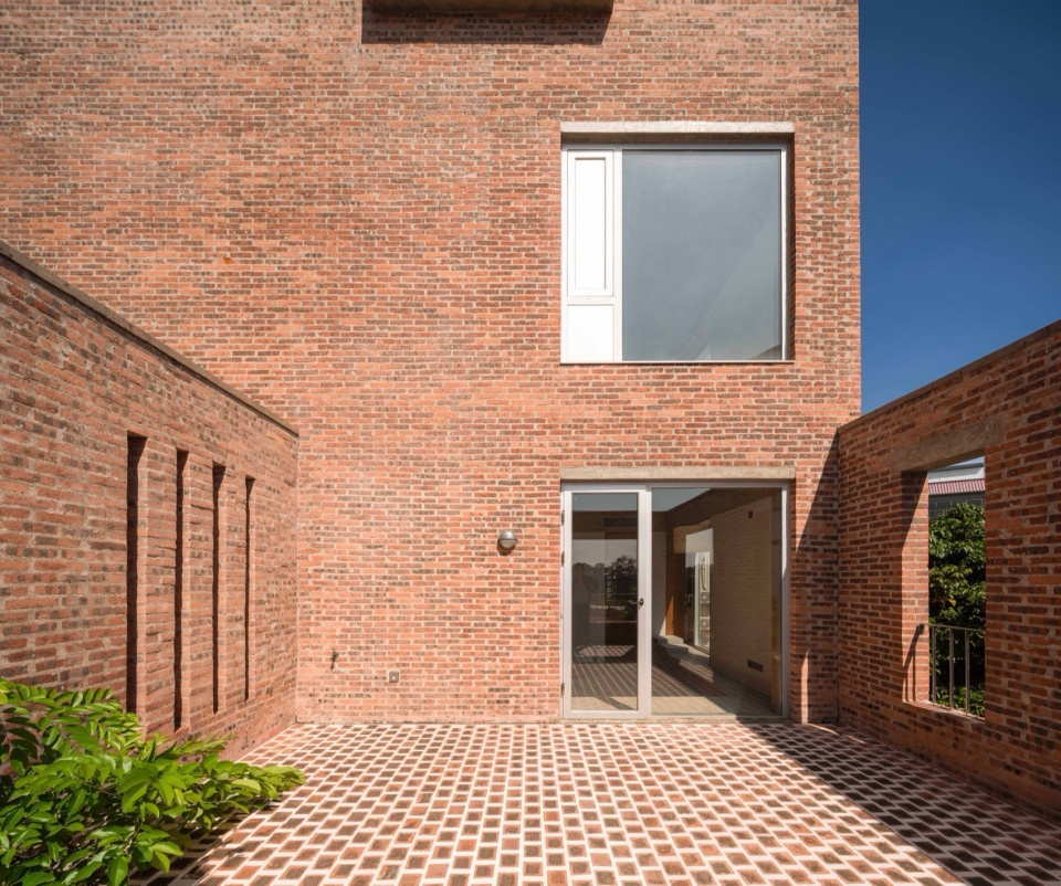 Guangdong Brick House Puqian Town Heyuan Guangdong by WUWU Atelier