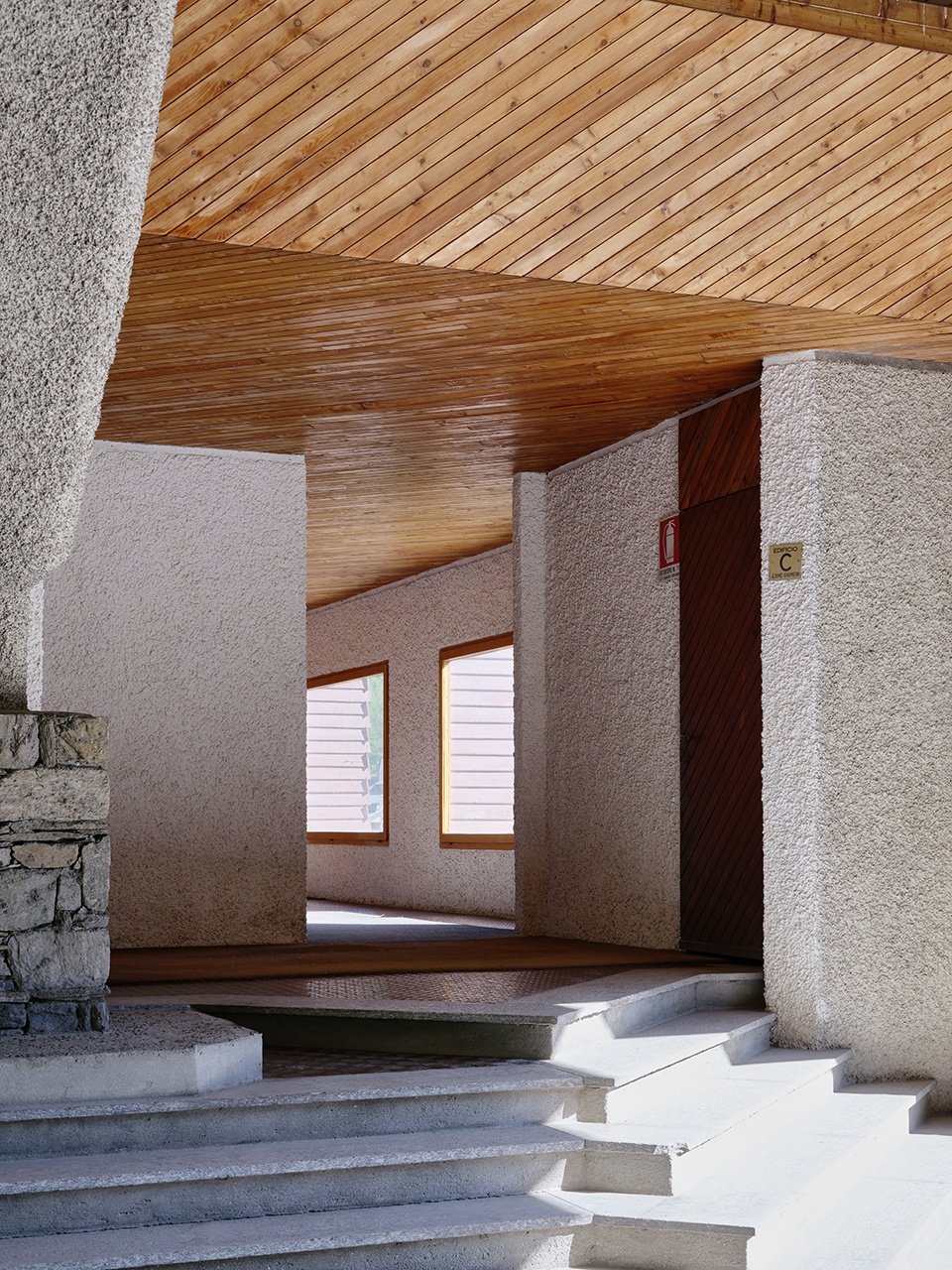 giomein intervention by co arch studio
