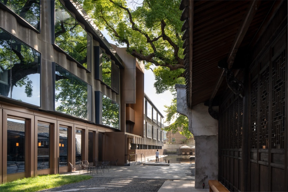 Ink Imprint Fuchengyin Boutique Hotel by LYCS Architecture