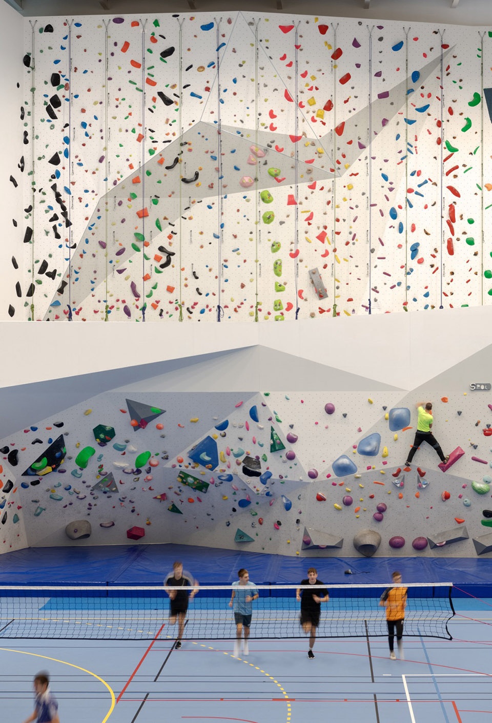 SPOT Multipurpose Sports Centre in Thionville by Dominique Coulon Associes