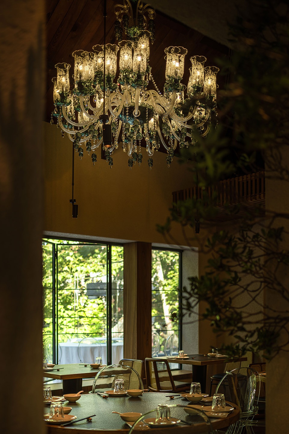 old brother seafood restaurant by young design