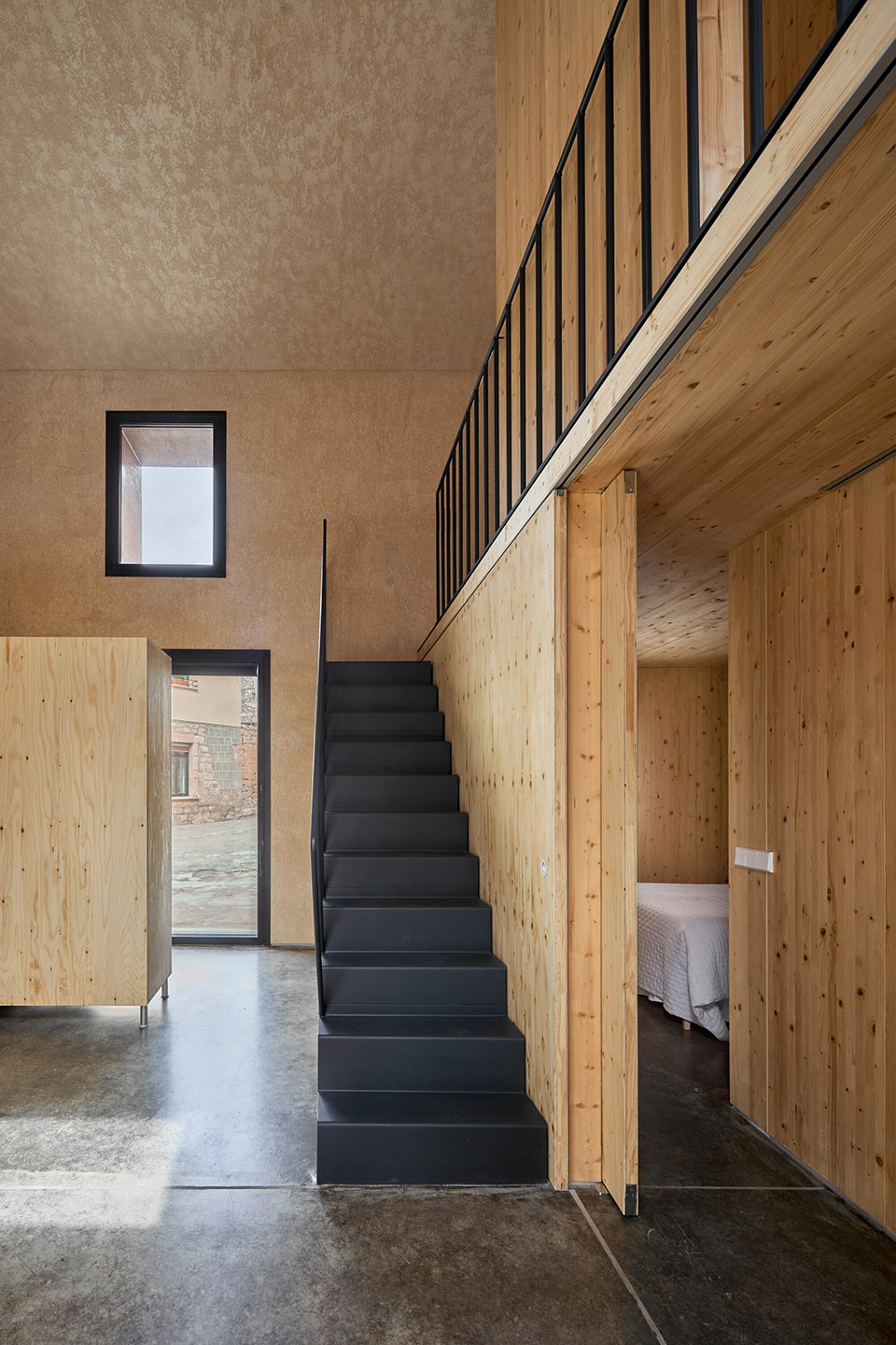 House Within a House by MADE.V arquitectos - 谷德设计网