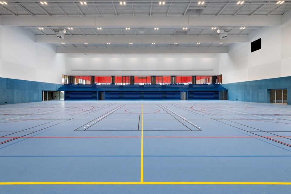 SPOT Multipurpose Sports Centre in Thionville by Dominique Coulon Associes