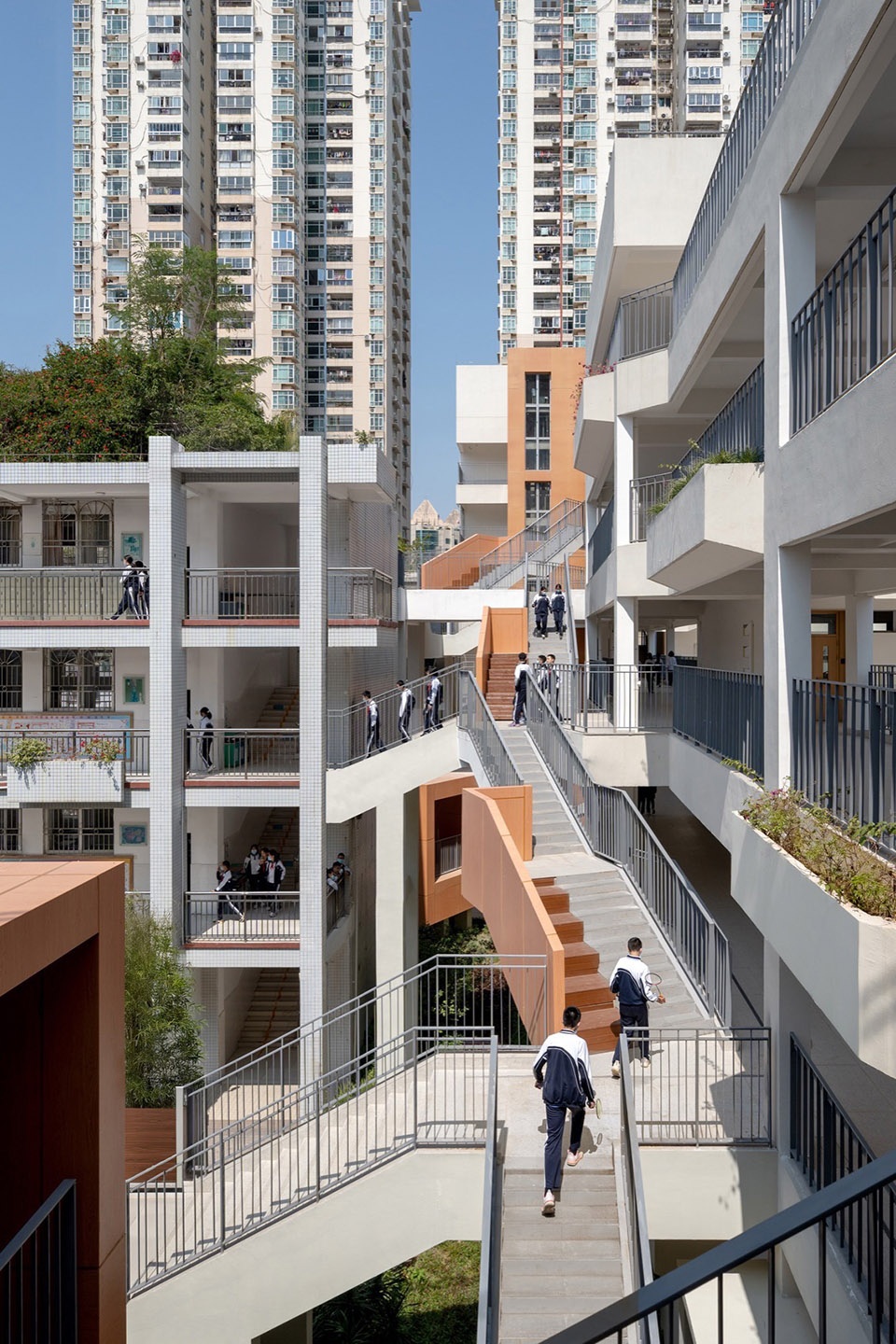 Intervention of Hongling Middle School Shixia Campus by Tumushi Architects