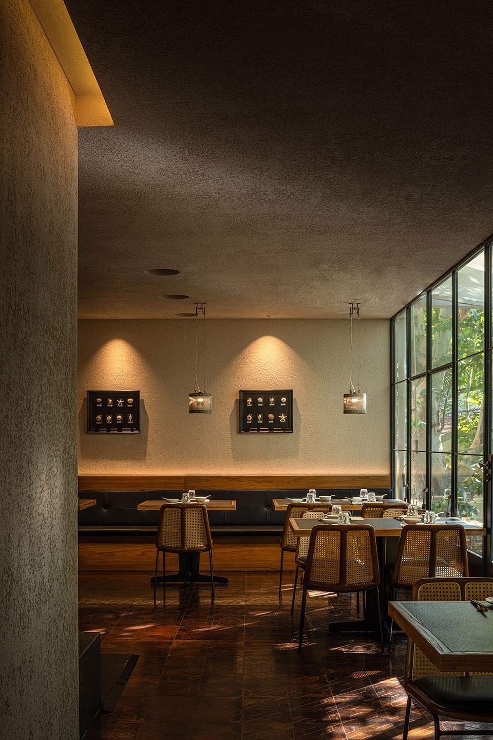 old brother seafood restaurant by young design