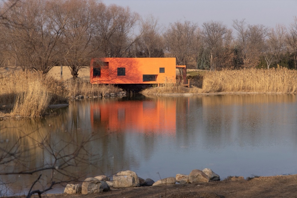 Red Bridge Cabin Wild Home by Wiki World Advanced Architecture Lab