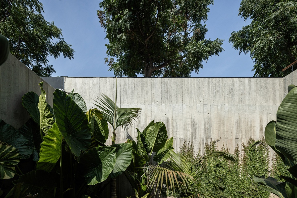 casa colinas by atelier data