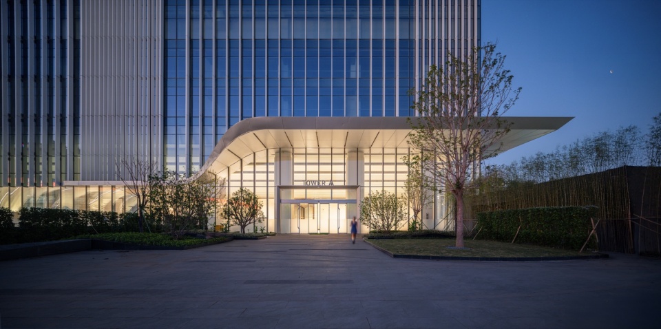 tod over station building complex of guangzhou baiyun station by architectural design research institute of scut co ltd