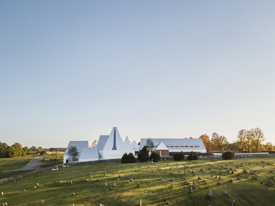 the lost shtetl jewish museum by lahdelma mahlamaki architects