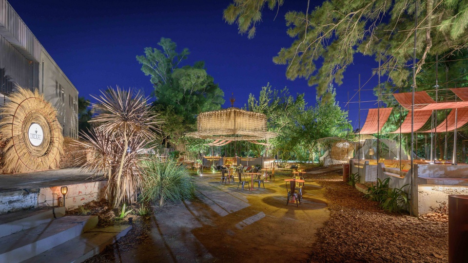 a series of essays to de colonize the territory by efeeme architects
