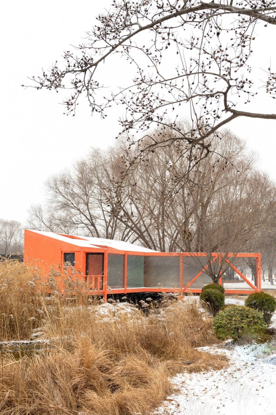 Red Bridge Cabin Wild Home by Wiki World Advanced Architecture Lab