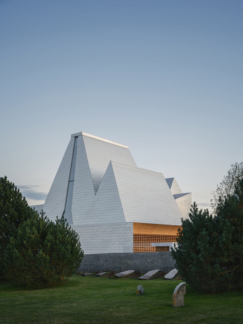 the lost shtetl jewish museum by lahdelma mahlamaki architects