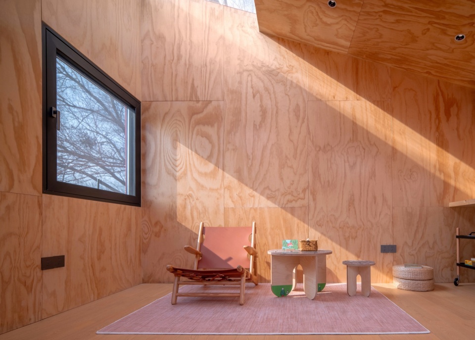 Red Bridge Cabin Wild Home by Wiki World Advanced Architecture Lab