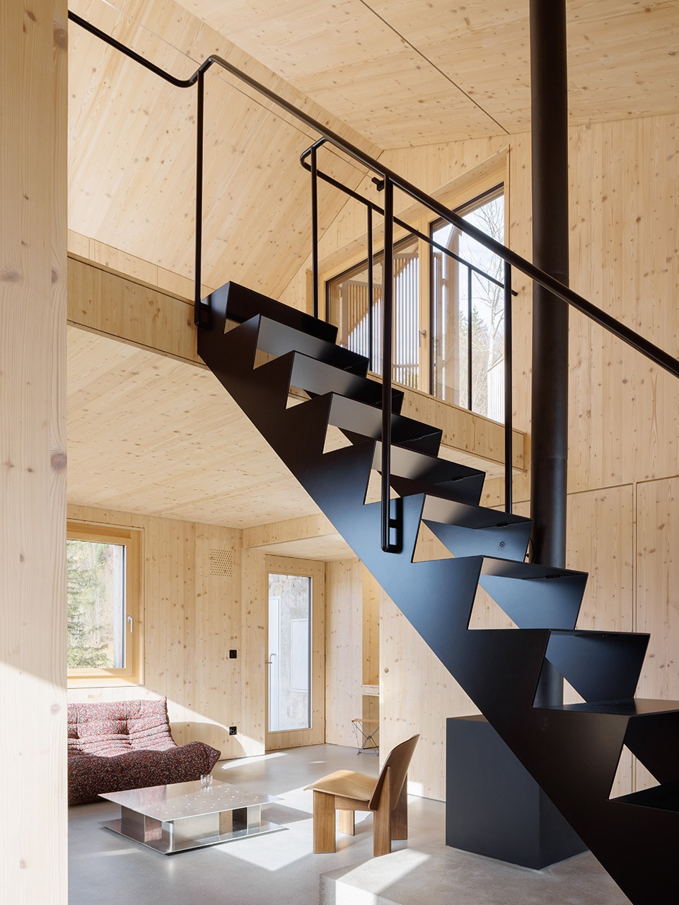 the swiss alpine cabin reconstruction by guca arch