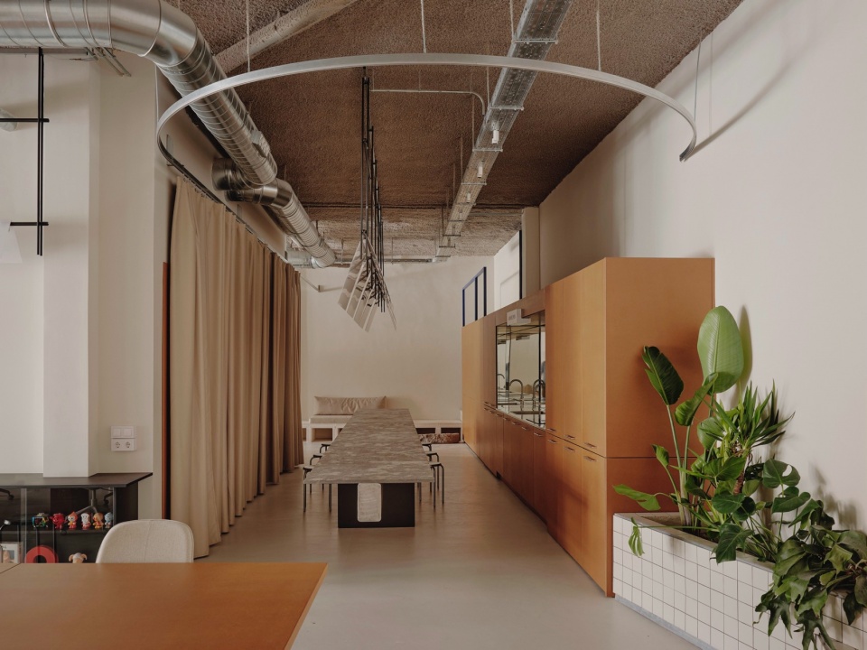 Sornells 21 by TOT Studio Paloma Bau Estudio