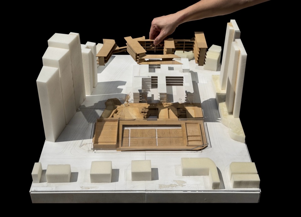 Intervention of Hongling Middle School Shixia Campus by Tumushi Architects