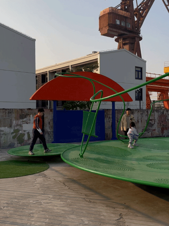 Sun Machine by DL Atelier