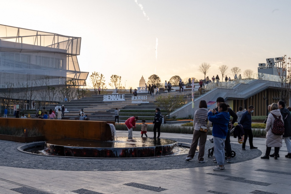 wuhan simeitang railway site cultural park by shuishi