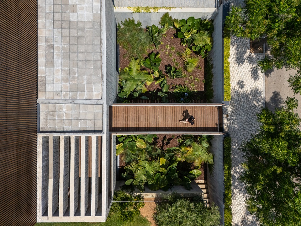 casa colinas by atelier data