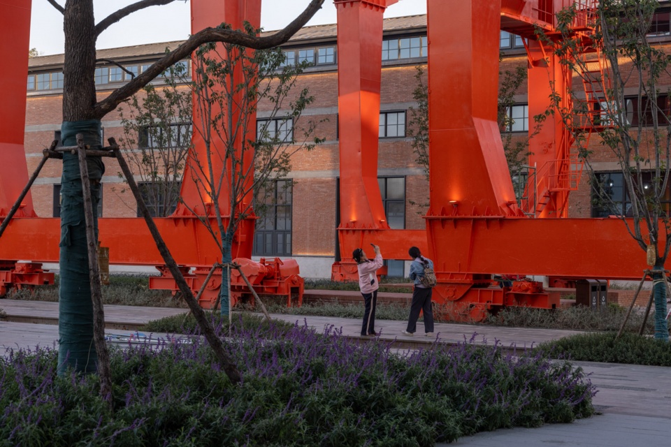 wuhan simeitang railway site cultural park by shuishi