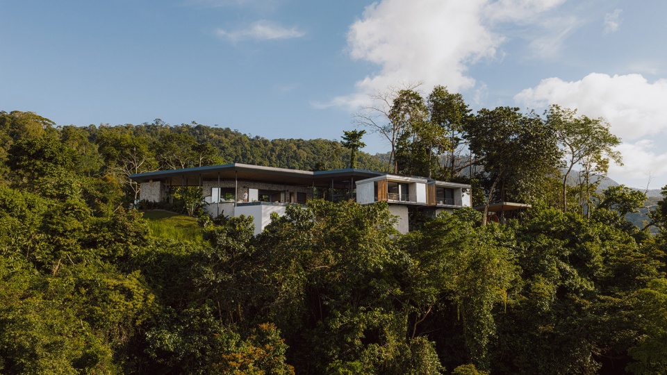 casa komorebi by studio saxe