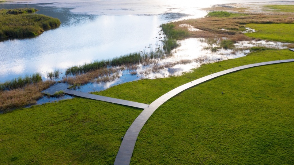 Lugu Lanyond Alpine Lake Retreat by Z scape
