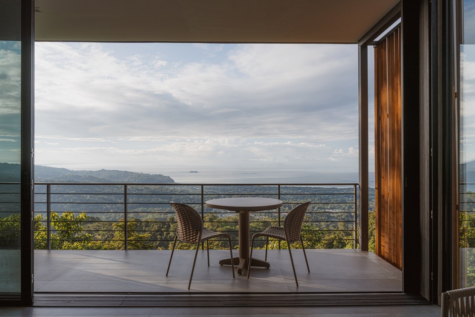 casa komorebi by studio saxe