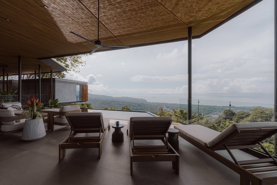 casa komorebi by studio saxe