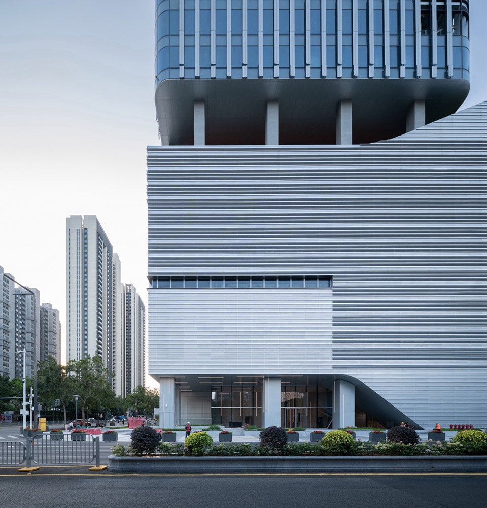 Antuoshan Public Cultural Center by HHD Shenzhen Huahui Design