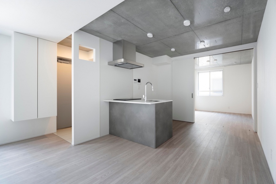 Escenario Hanabusayama by Ryuichi Sasaki Architecture