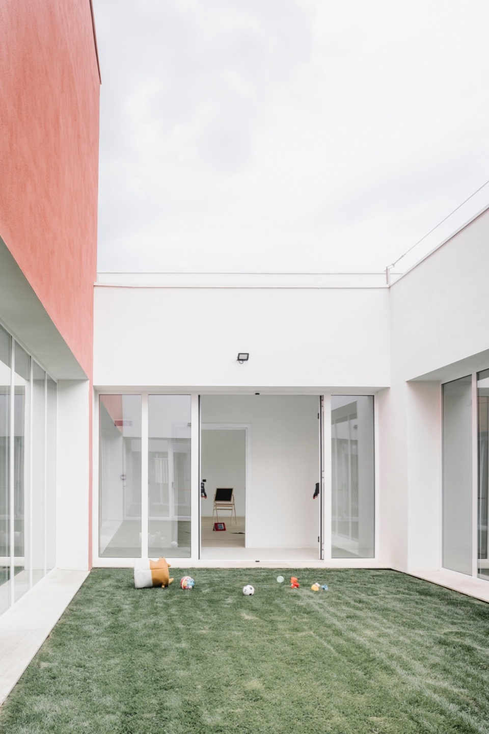 New Nursery School by Studio Associato di Architettura LERUA