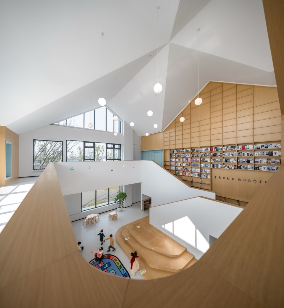 Shanghai Foreign Language School Affiliated To Sisu Hangzhou by Dplus studio