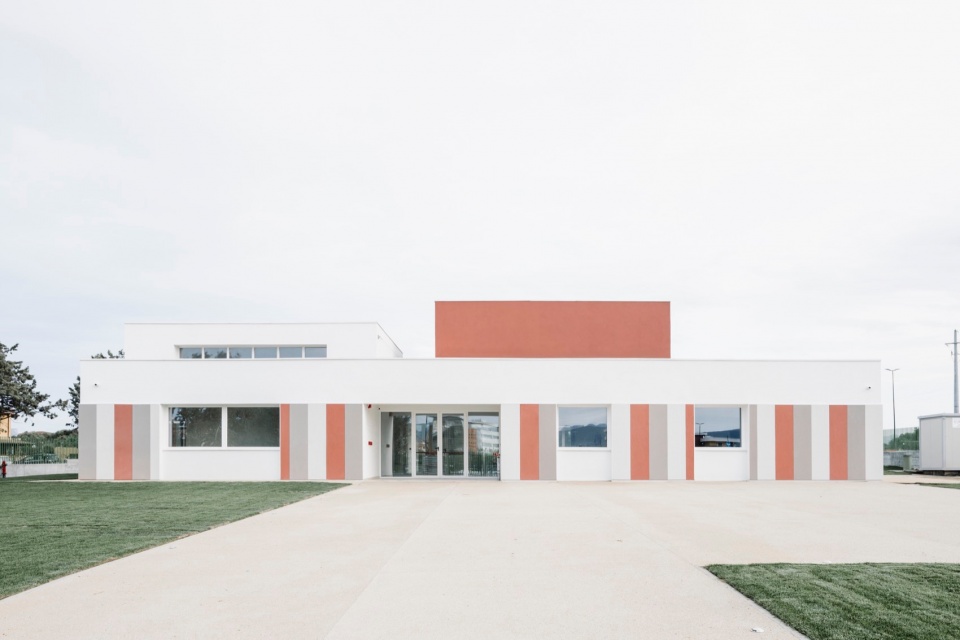 New Nursery School by Studio Associato di Architettura LERUA